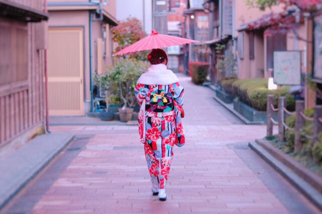 大阪で振袖レンタルが安いのはどこ？人気店ランキング＆体験レビュー【成人式準備】