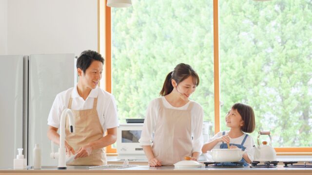 共働きもう限界！バカバカしくて料理やめた理由
